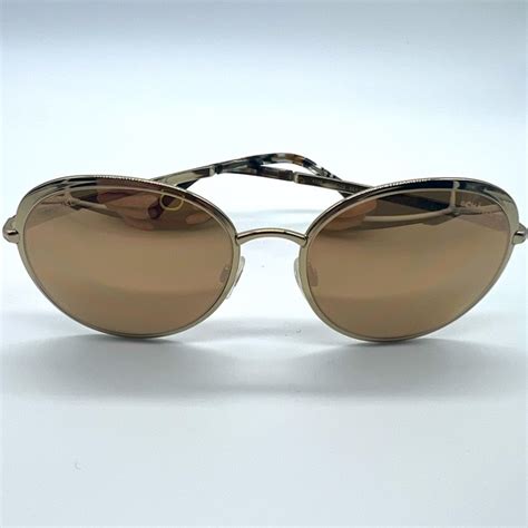 chanel gold frame sunglasses